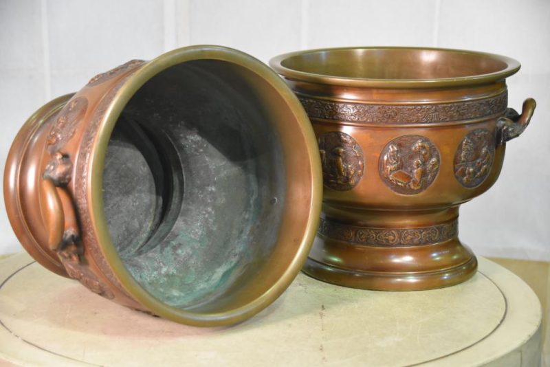 A Pair of Japanese Antique Bronze Jardiniere - Image 6