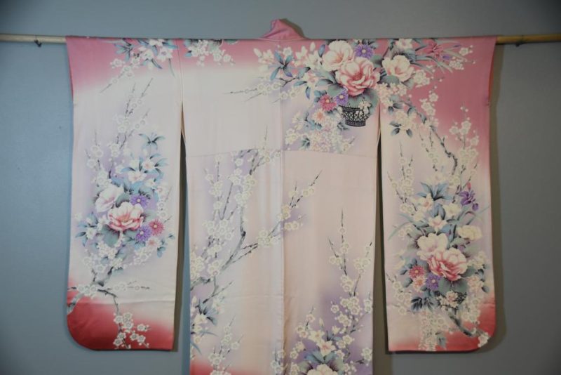 Stunning Kimono - Image 2
