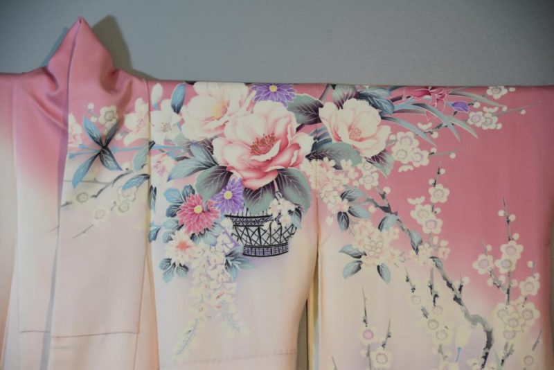 Stunning Kimono - Image 3