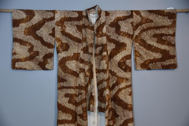 Shibori and Slubbed Silk Kimono - Image 3