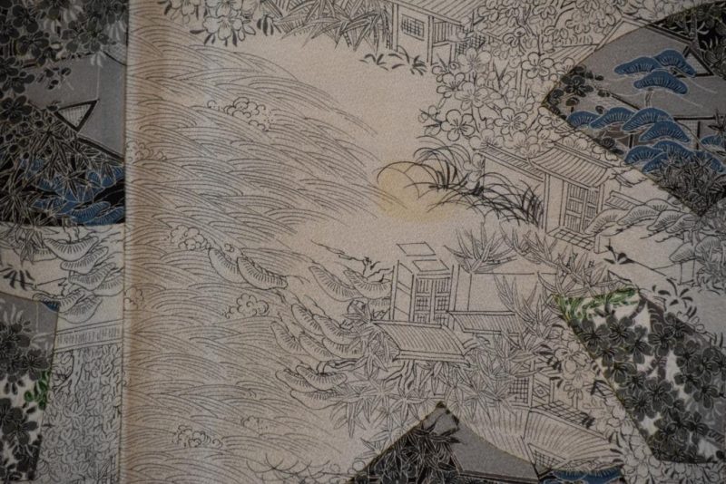 Vintage Kimono with Fan Designs - Image 3