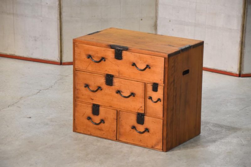 Edo Period Small Chest of Drawers