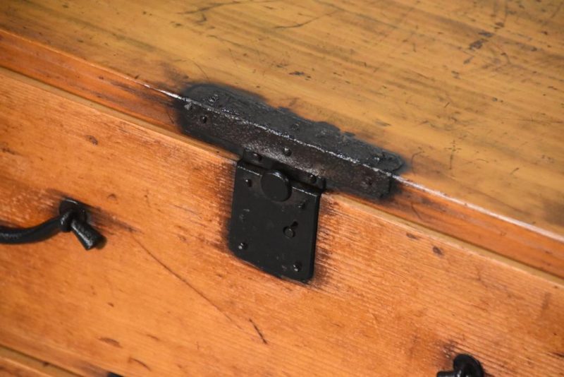 Edo Period Small Chest of Drawers - Image 10