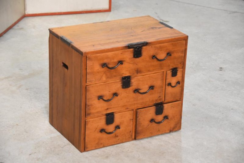 Edo Period Small Chest of Drawers - Image 2