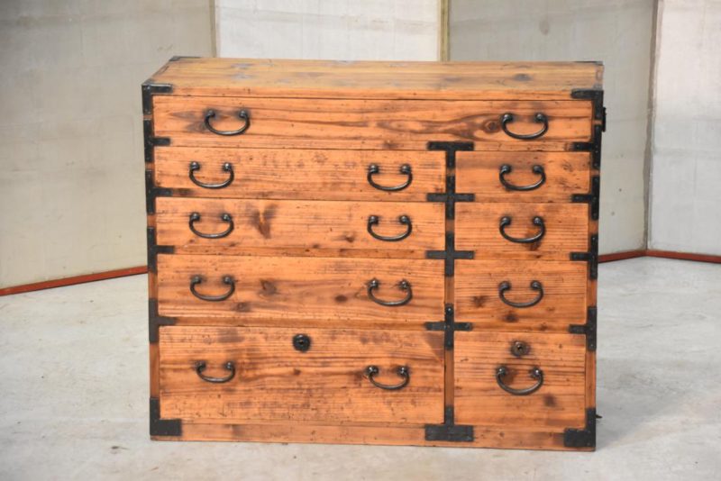 Antique Accessories Chest - Image 10