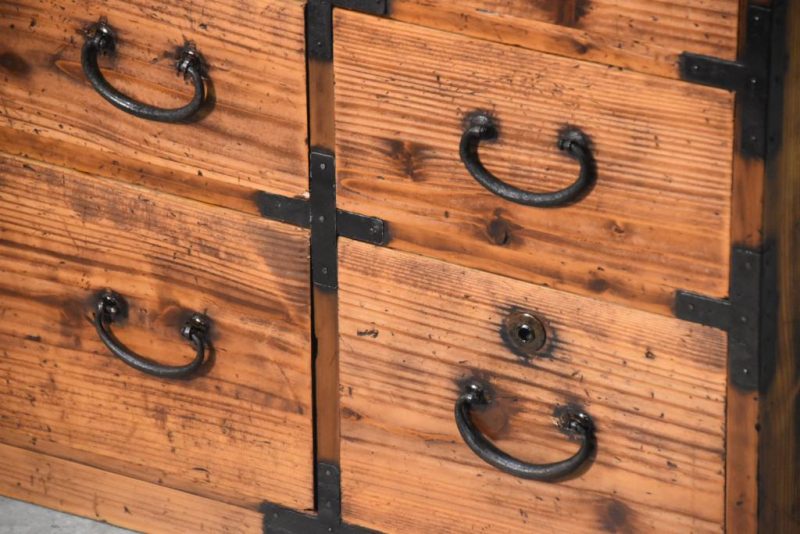 Antique Accessories Chest - Image 8