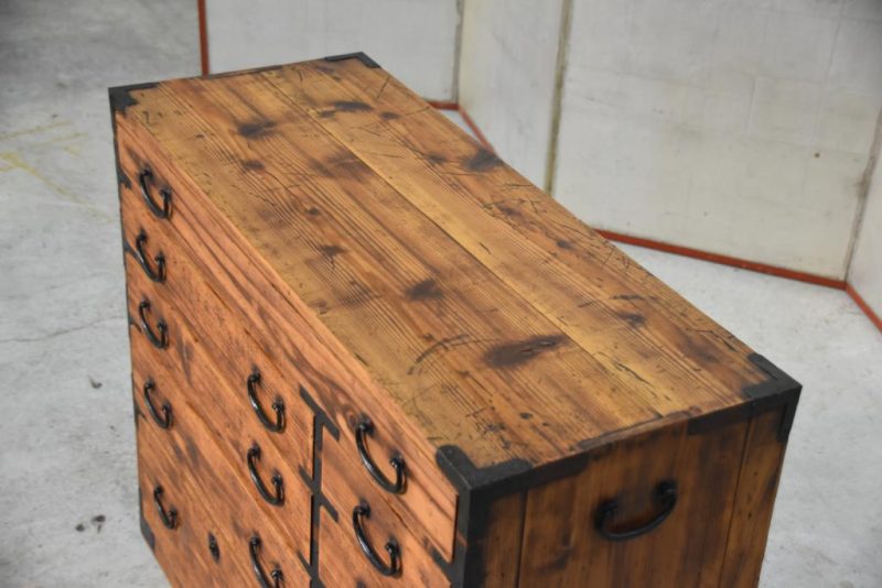 Antique Accessories Chest - Image 7