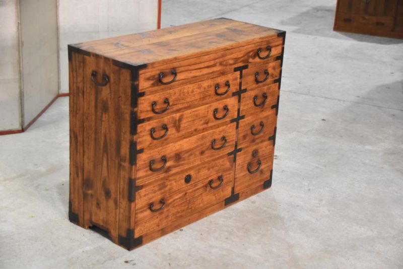 Antique Accessories Chest - Image 3