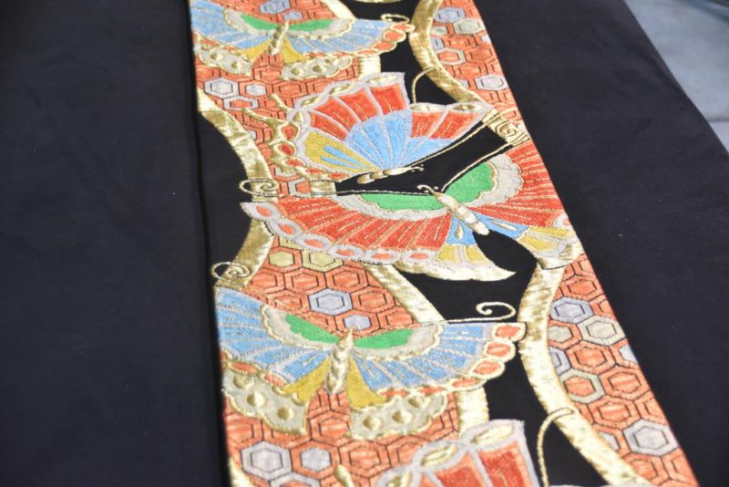 Japanese Silk Obi worn with Kimono - Image 8