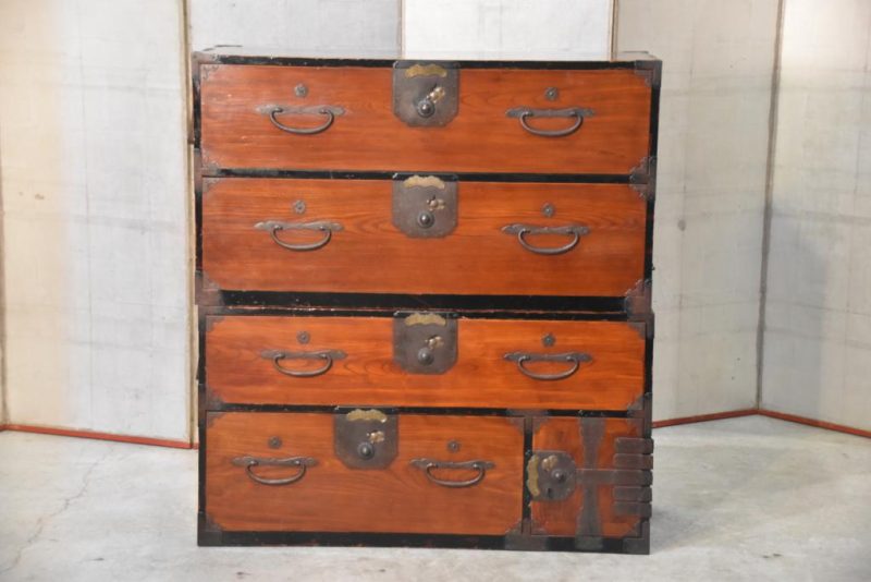 Japanese Nihonmatsu Clothing Chest - Image 15