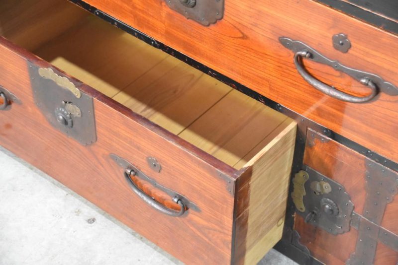 Japanese Nihonmatsu Clothing Chest - Image 10