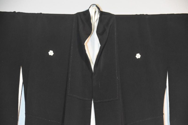 Silk Tomesode Kimono - Image 4