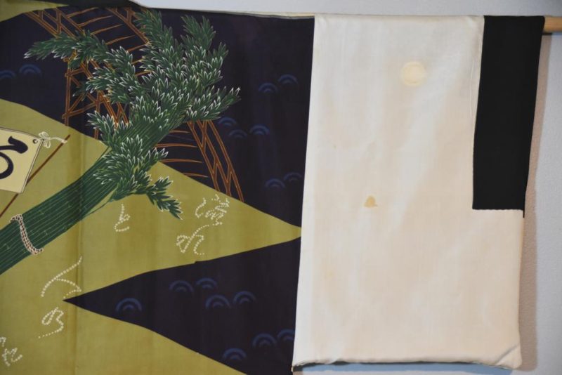 Men's Silk Japanese Jacket - Image 2