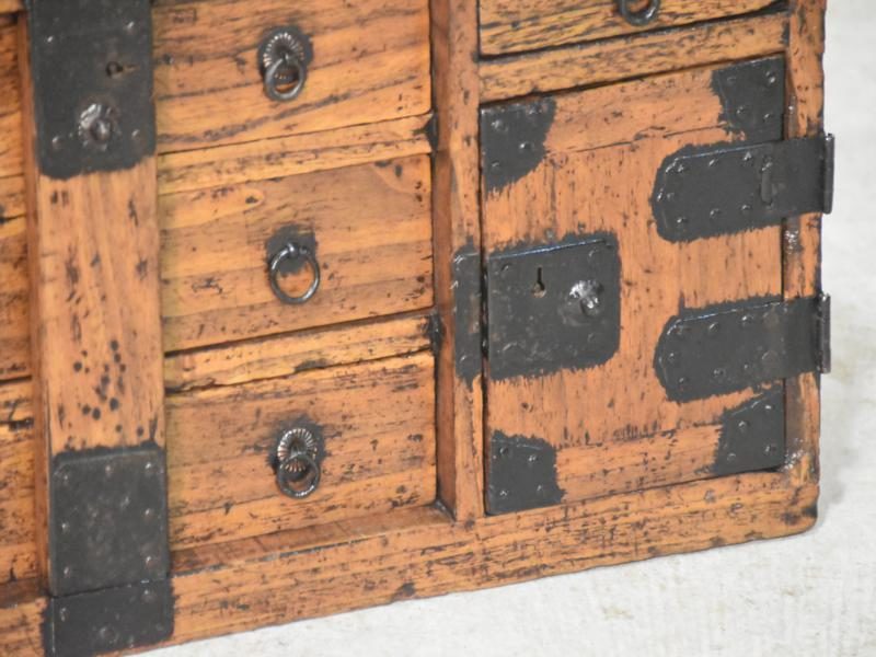 Small Antique Chest of Drawers - Image 9