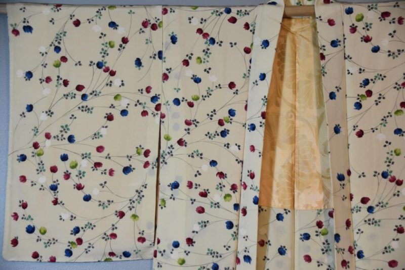 Floral Design Japanese Silk Haori - Image 6