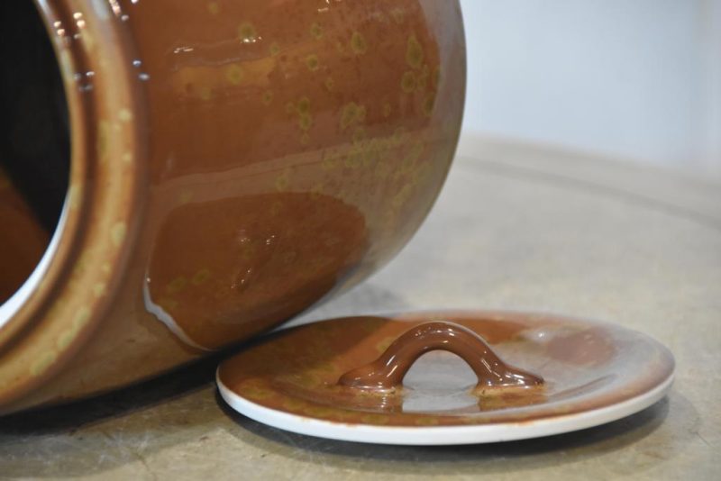 Mizuzashi Tea Ceremony Urn - Image 7