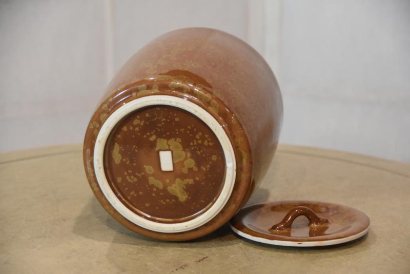 Mizuzashi Tea Ceremony Urn - Image 2