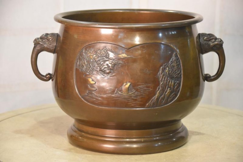 Japanese Cast Bronze Brazier Hibachi - Image 9