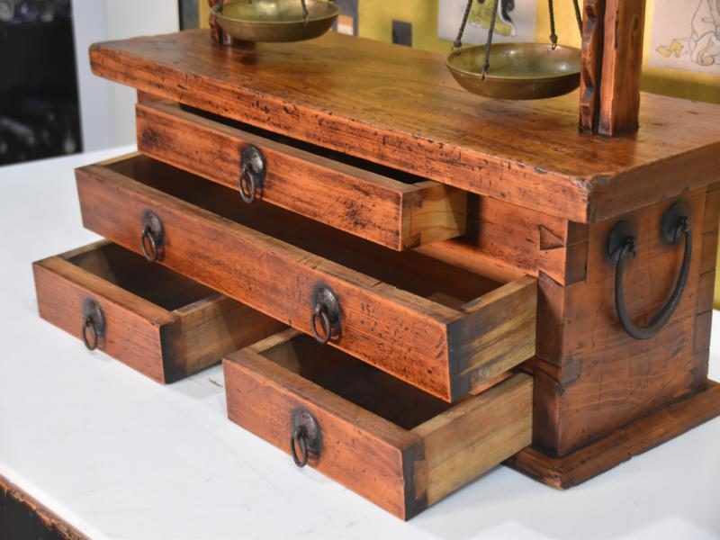 Antique Scales - Image 4