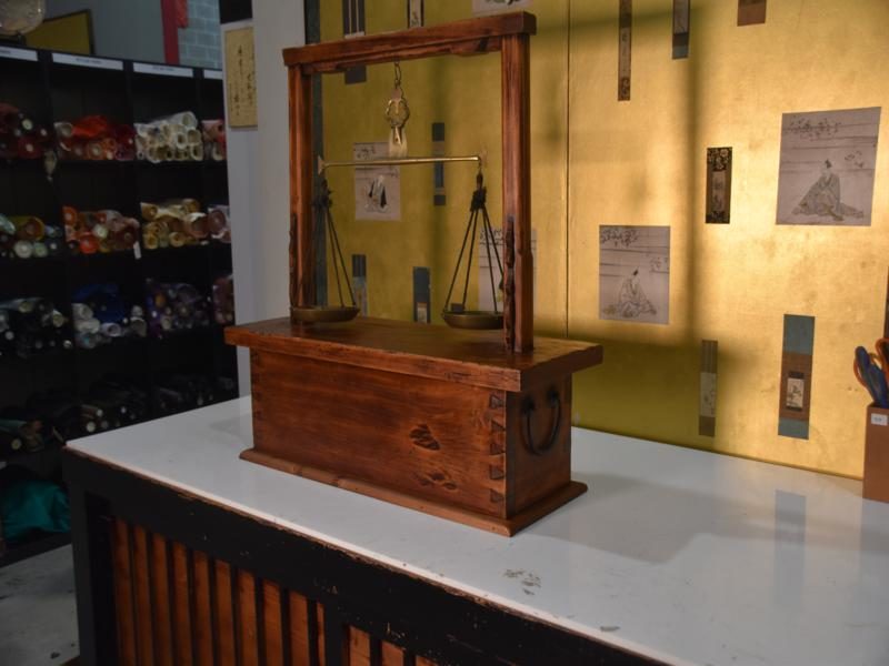 Antique Scales - Image 3