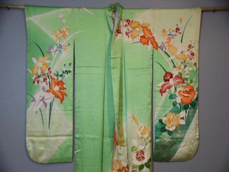 Kimono in the Furisode style - Image 9