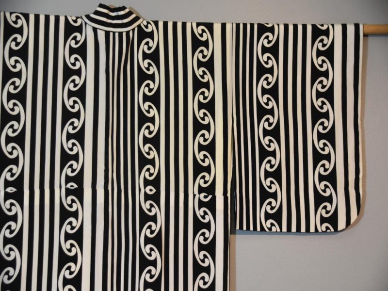 Japanese Silk Haori - Image 2