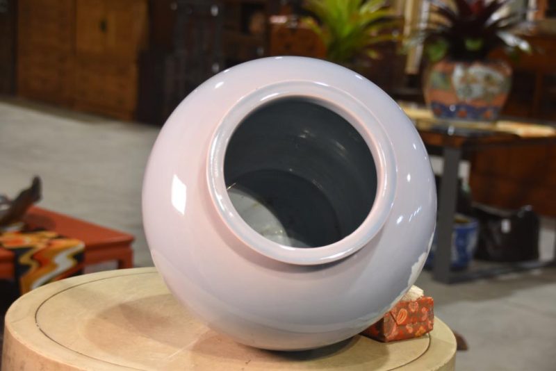 Large Peony Ceramic Vase. - Image 5