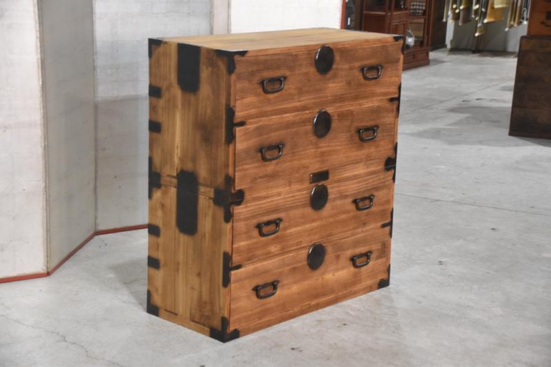Antique Clothing Chest on Chest Width: 940mm - Image 6