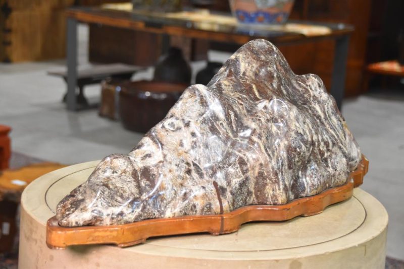 Japanese Suiseki appreciation Stone - Image 10