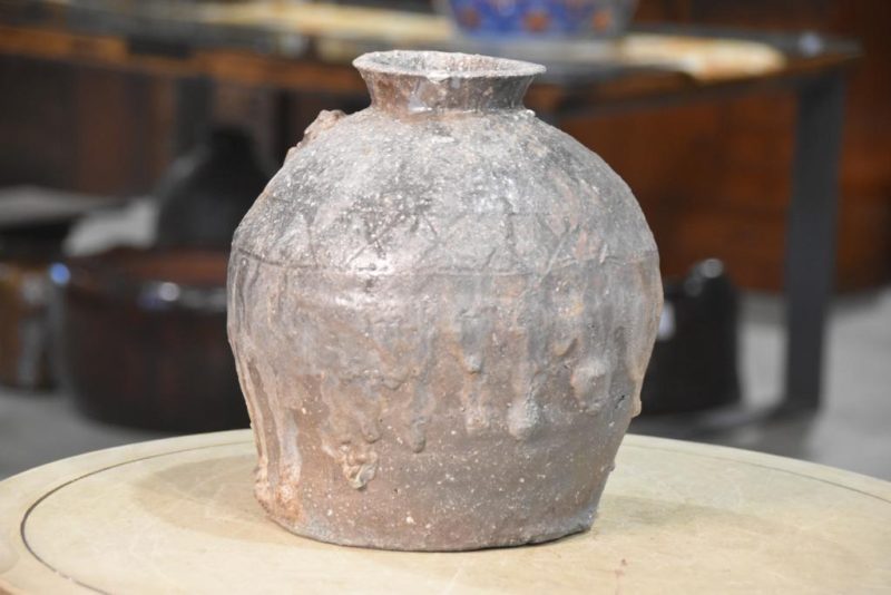 Shigaraki Wood Fired Tsubo Vase - Image 6