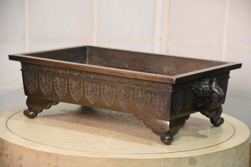 Japanese Bronze Suiban Vase - Image 2