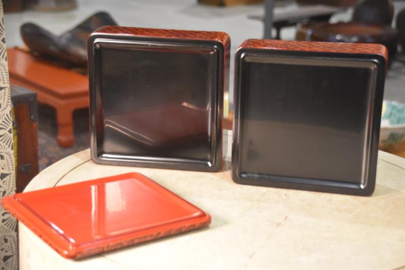 Wakasa Lacquer Jubako Stacking Box - Image 4