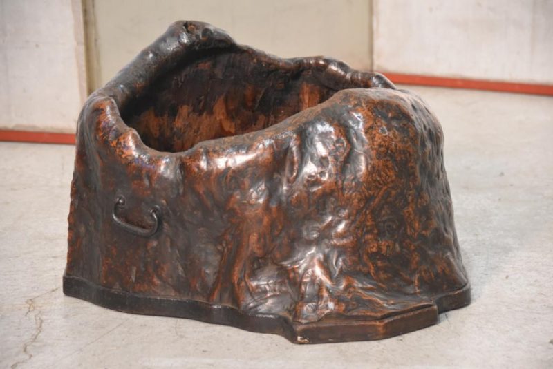 Japanese Elm Burl Gentleman's Hibachi Circa:1900 - Image 5