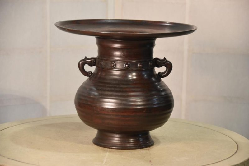 Murashi Do Usubata Vintage Bronze Flower Vase - Image 2