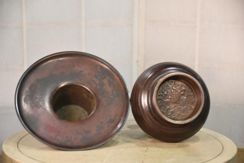 Murashi Do Usubata Vintage Bronze Flower Vase - Image 6