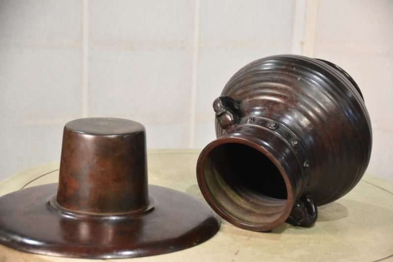 Murashi Do Usubata Vintage Bronze Flower Vase - Image 3