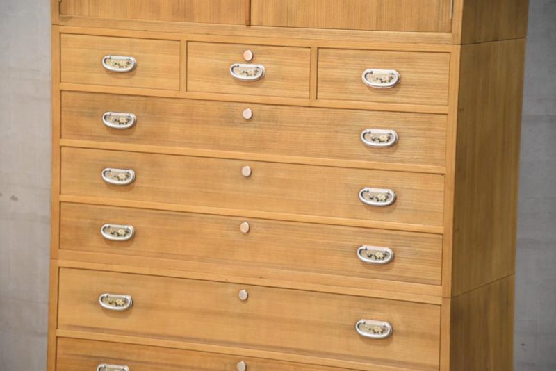 An Exceptional Quality Vintage 3 Section Wedding Chest Width:1090mm - Image 18