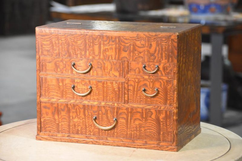 Vintage Burled Mulberry Sewing Box - Image 10