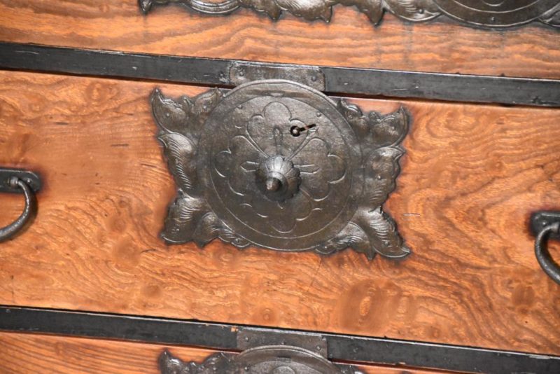 Antique Sendai Region Clothing Chest Width: 1120mm - Image 10