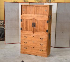Vintage 3 Section Wedding Chest Width:940mm