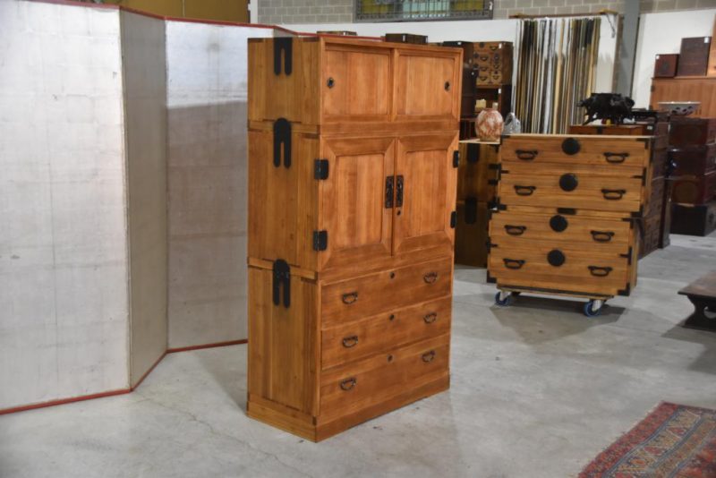 Vintage 3 Section Wedding Chest Width:940mm - Image 3