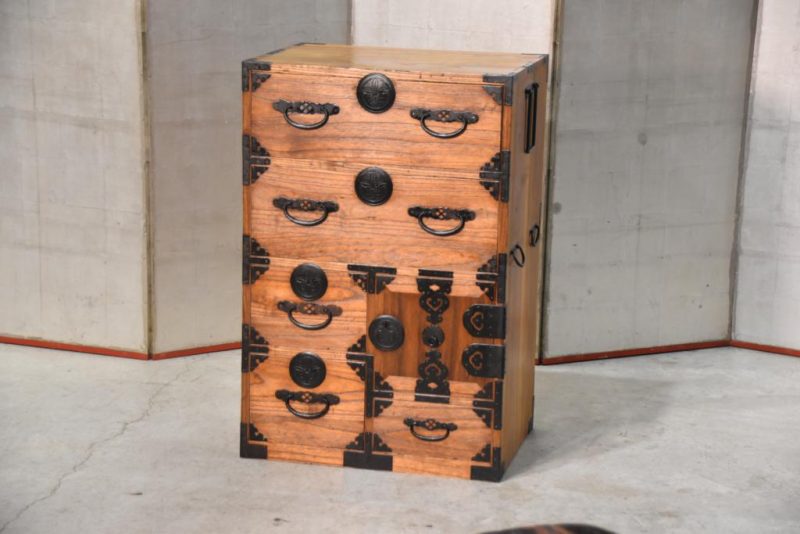 Narrow Antique Clothing Chest Width:610mm - Image 2