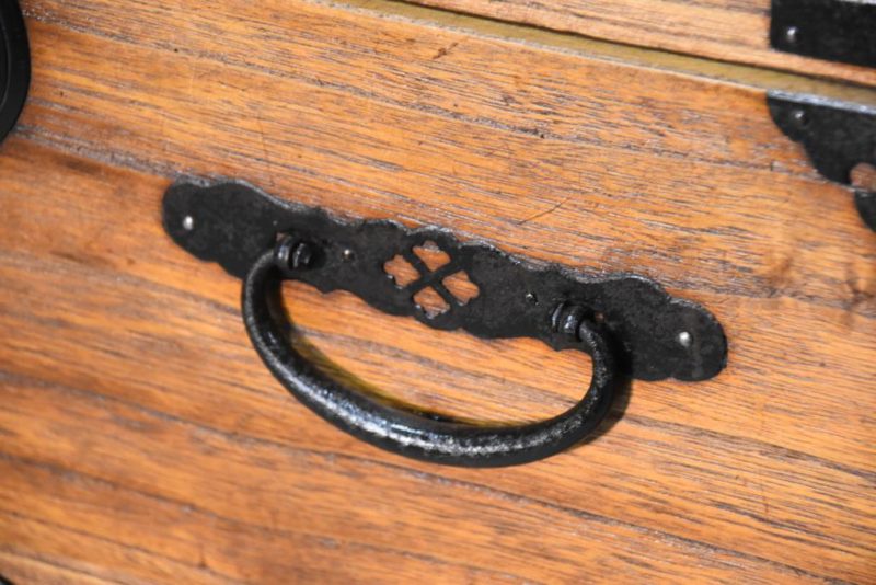 Narrow Antique Clothing Chest Width:610mm - Image 11