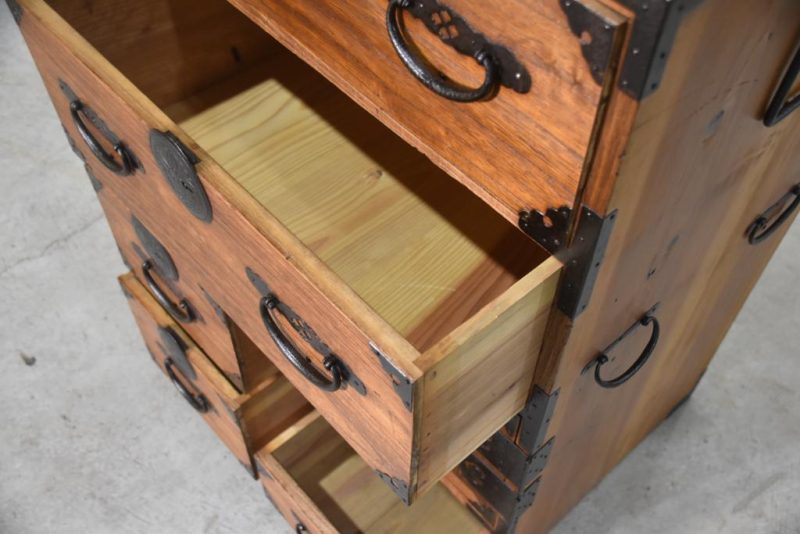 Narrow Antique Clothing Chest Width:610mm - Image 7