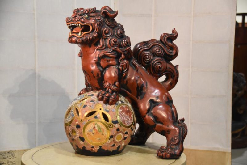 Large Kutani Pottery Shishi Buddhist Lion Dog