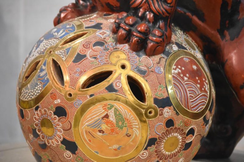 Large Kutani Pottery Shishi Buddhist Lion Dog - Image 13