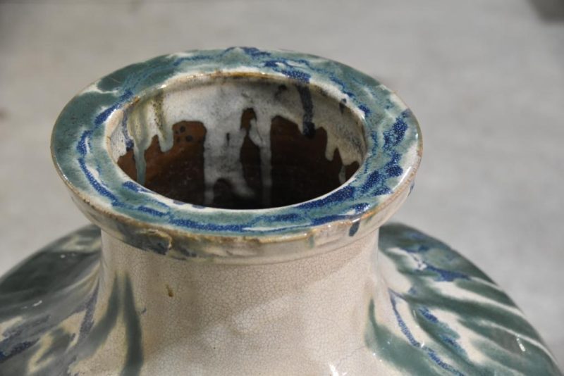 Shigaraki Green Drip Glazed Urn - Image 6