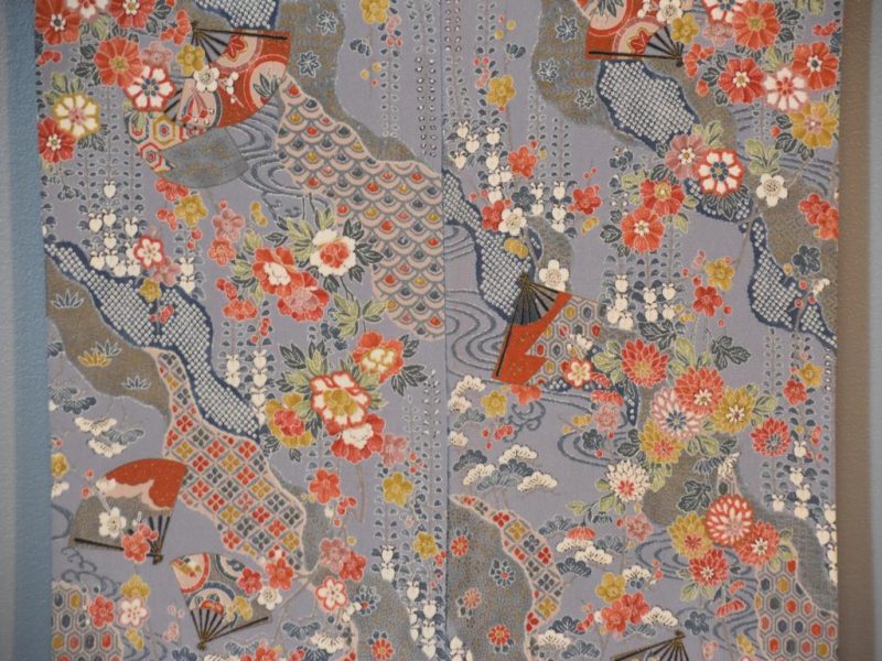 Japanese Traditional Silk Kimono - Image 2
