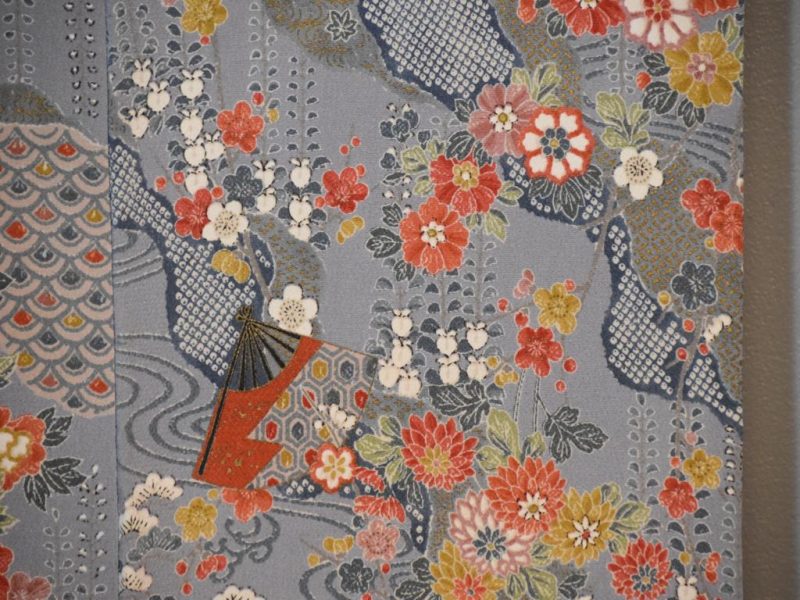 Japanese Traditional Silk Kimono - Image 11
