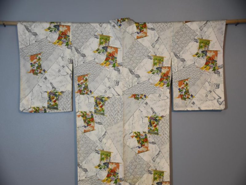 Japanese Silk Kimono - Image 12